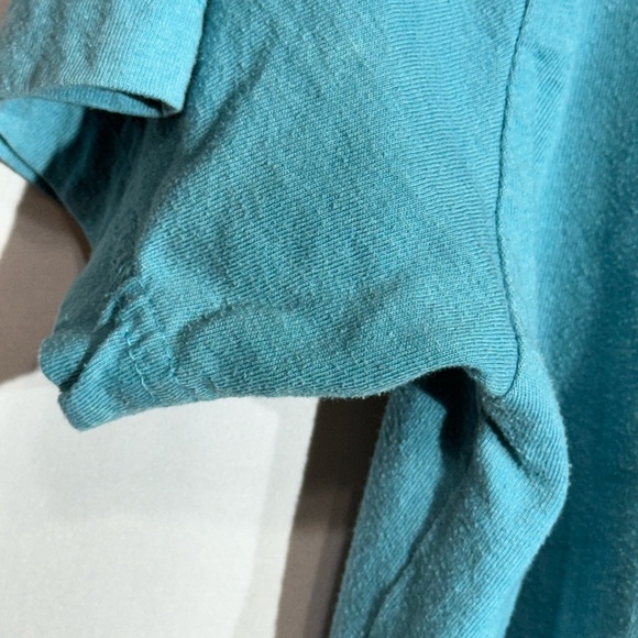 Tailorbyrd Collection Aqua Blue Pink Flamingo Emblem Tee Shirt, Men’s Small - Picture 5 of 5